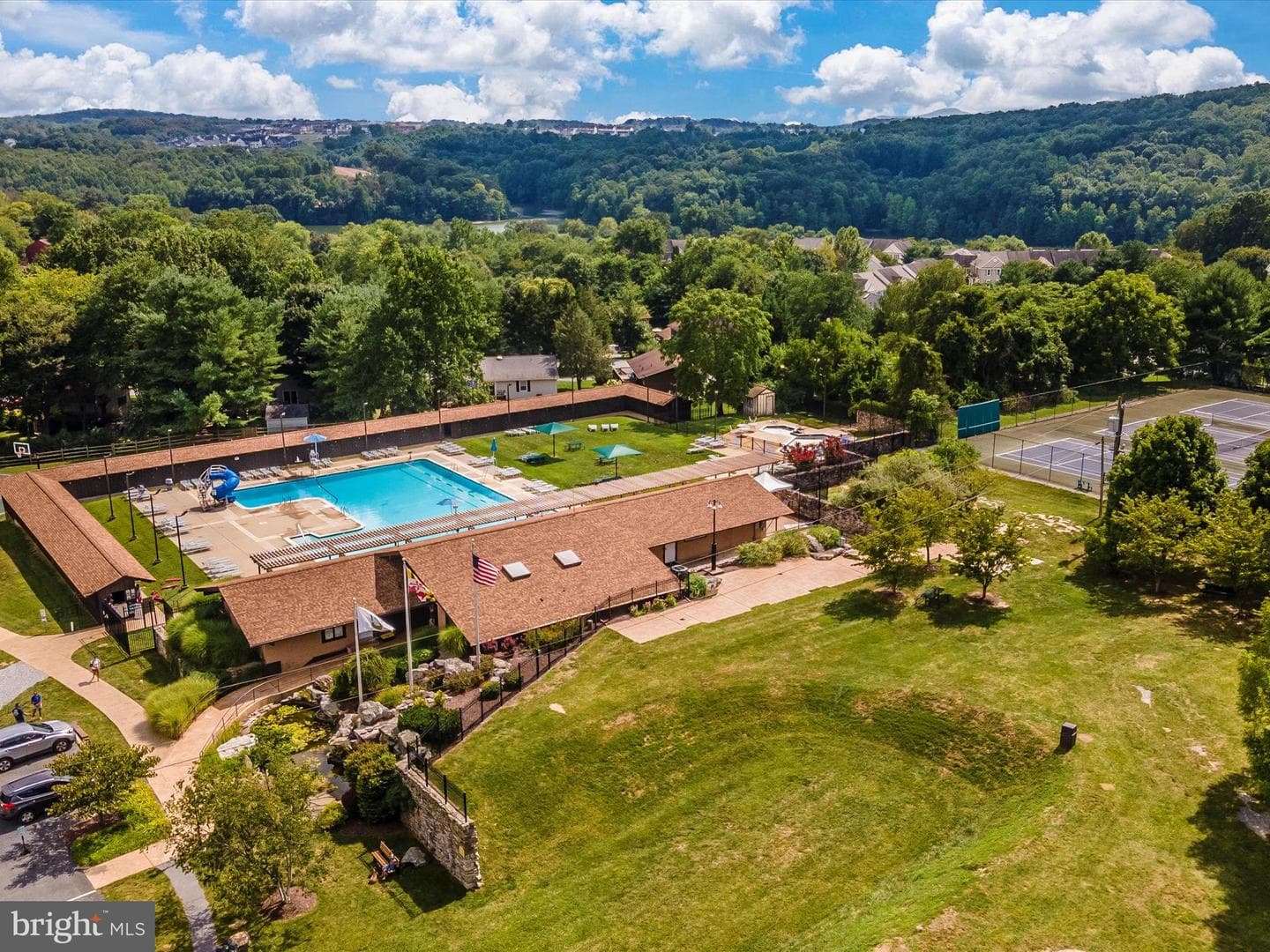 11319 Country Club Road photo 68
