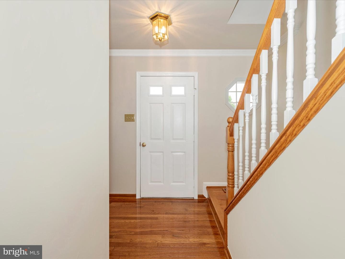 404 Navaho Drive photo 3