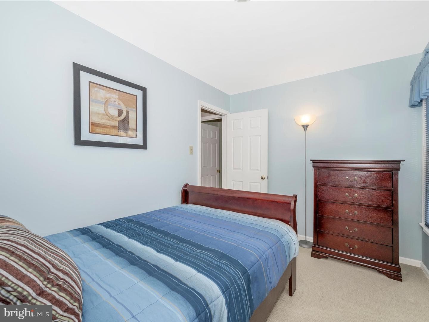 404 Navaho Drive photo 32