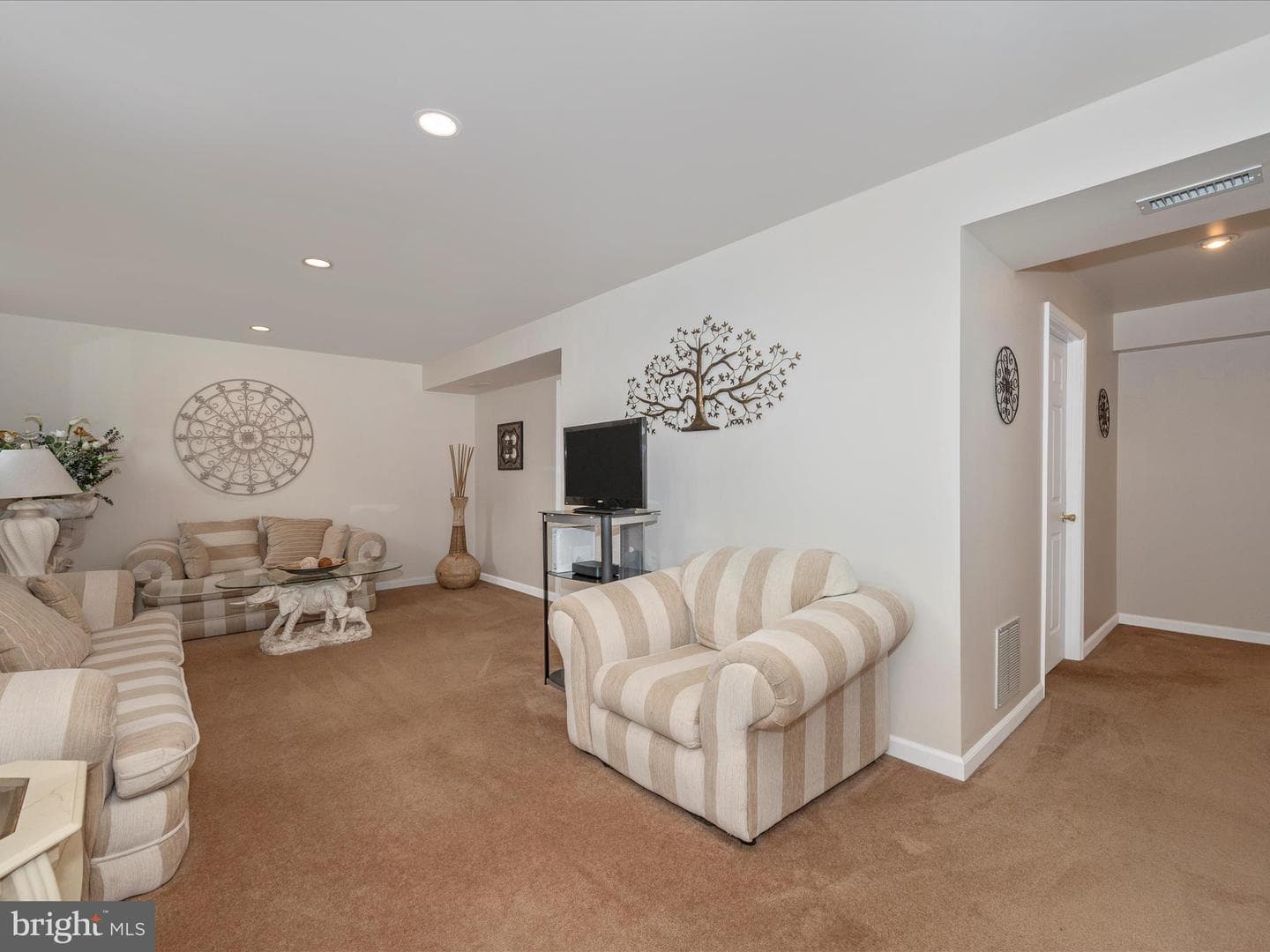 404 Navaho Drive photo 36