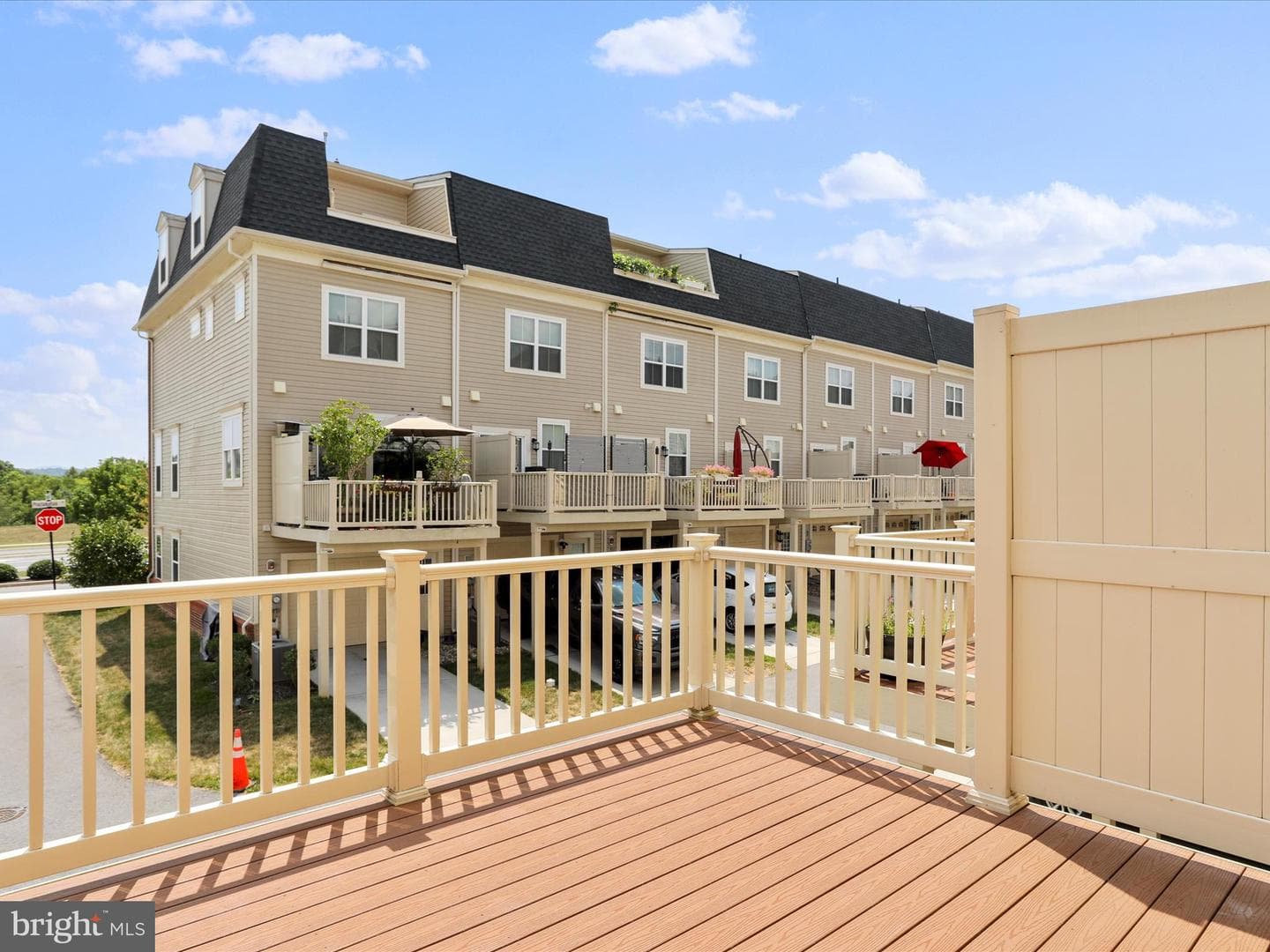 7177 Macon Street photo 15