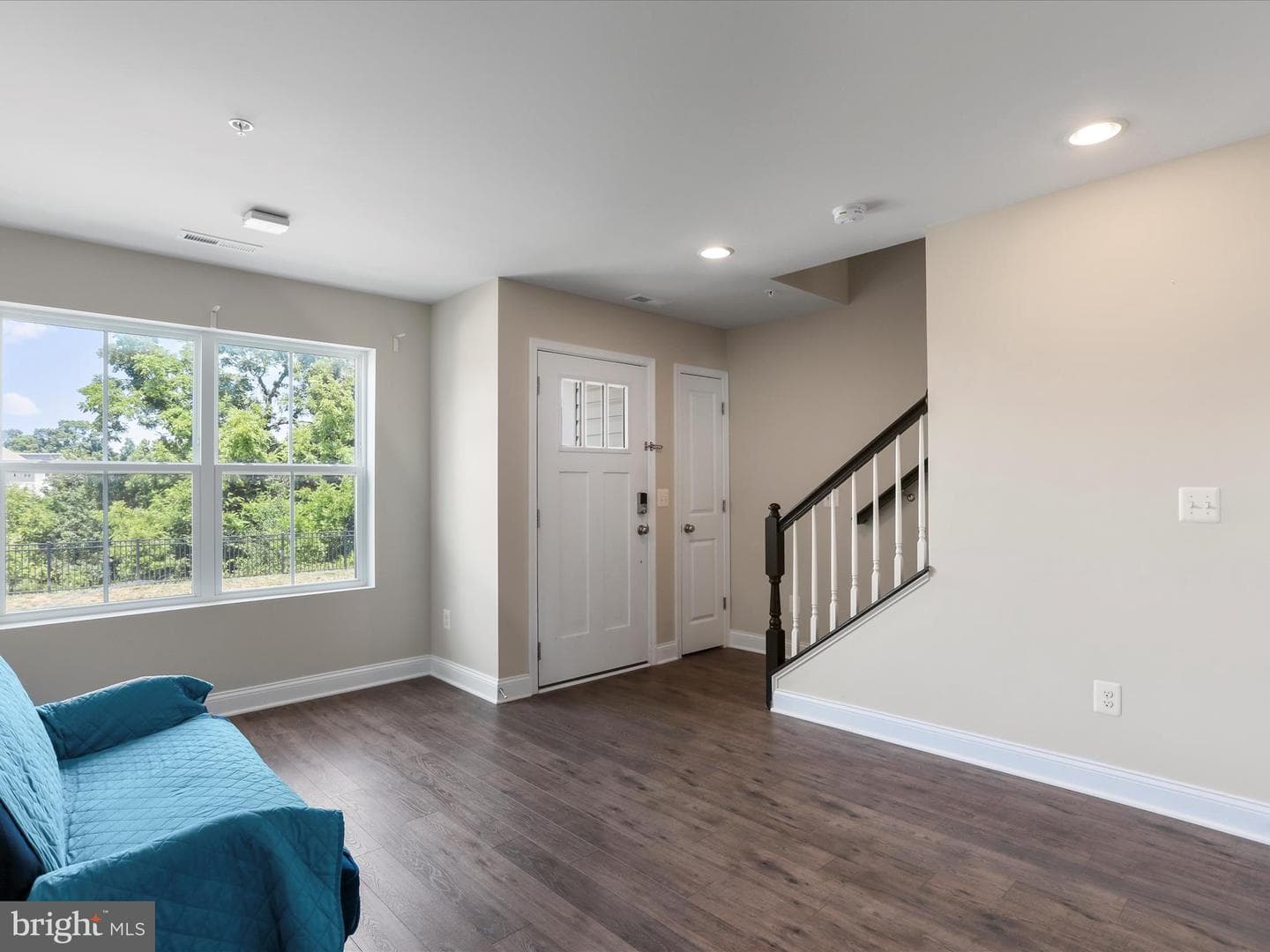 7177 Macon Street photo 18