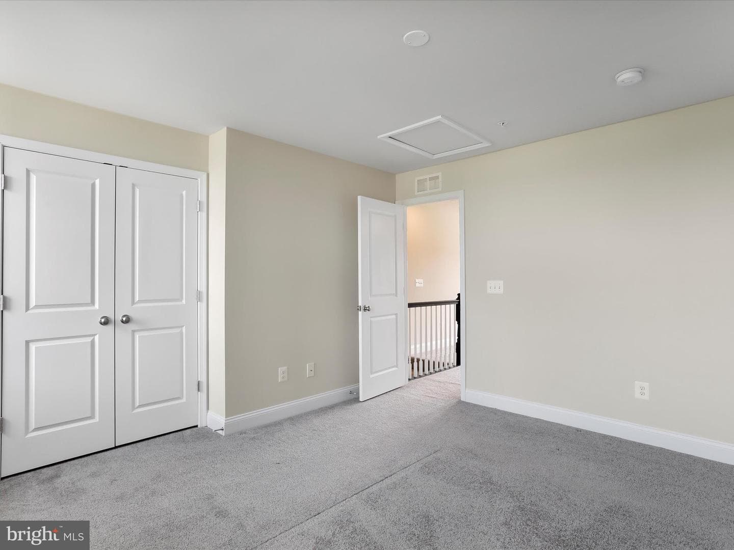 7177 Macon Street photo 30
