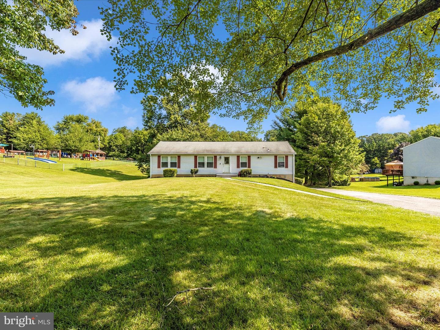 13914 Prospect photo 47