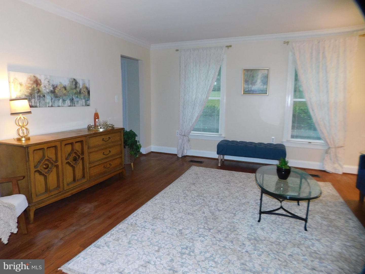 5323 Concord photo 10