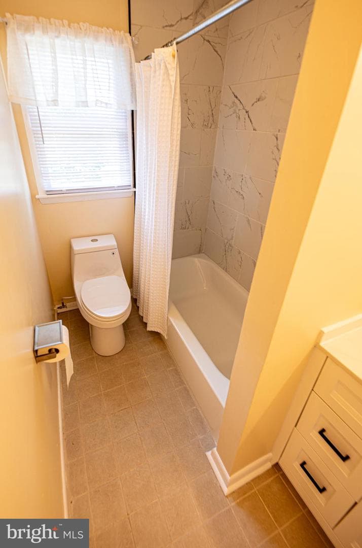 5323 Concord photo 38
