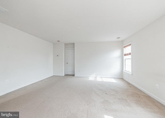 204 Polaris Drive photo 12