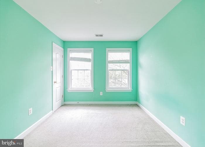 204 Polaris Drive photo 15