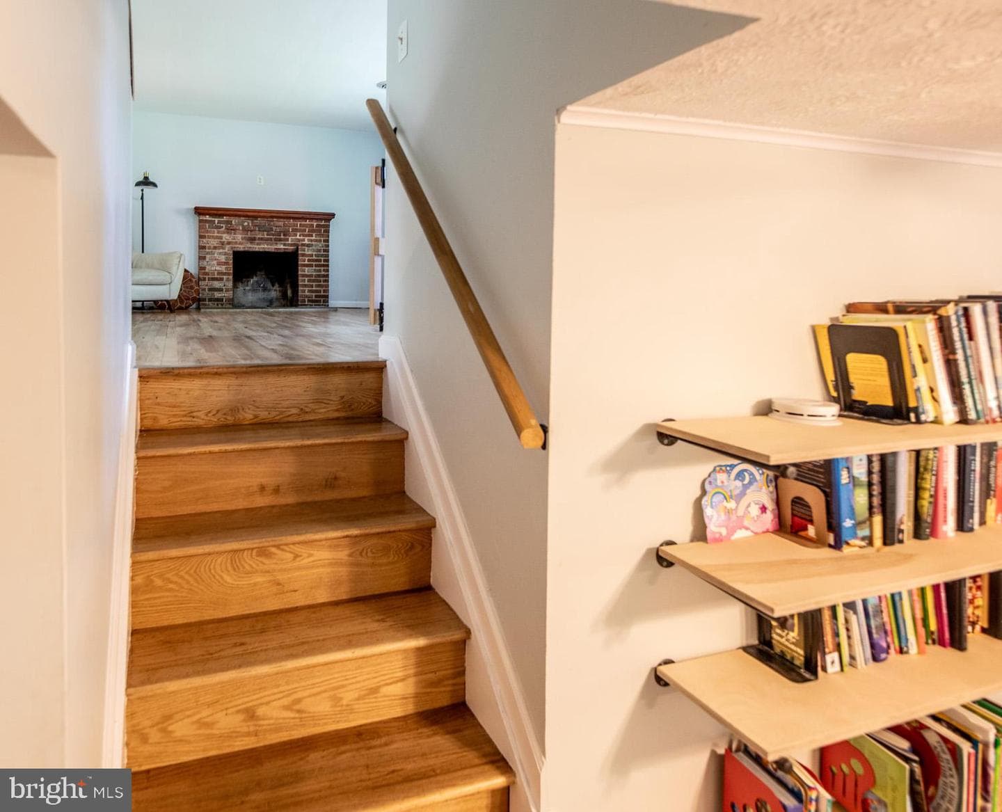 3931 Sugarloaf Drive photo 21