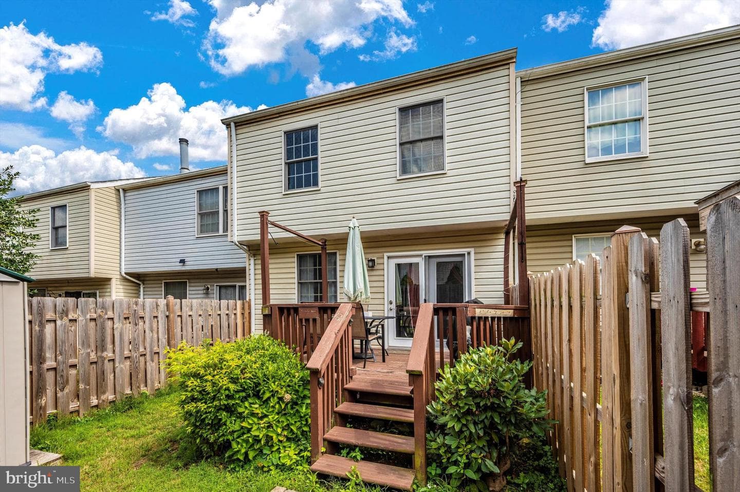 6315 New Haven Court photo 41