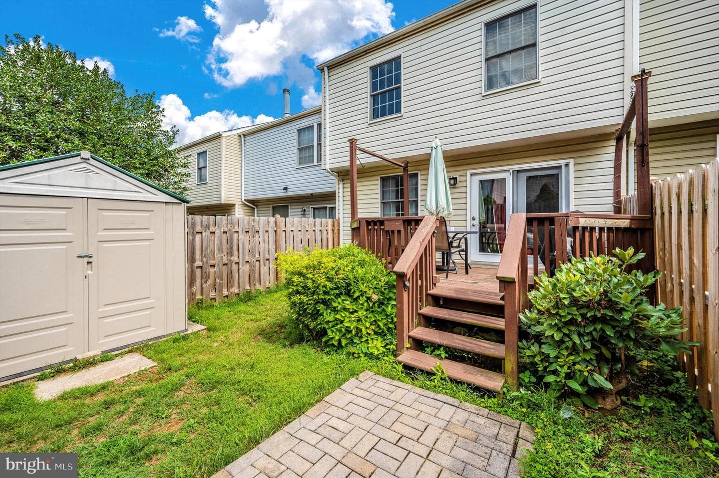 6315 New Haven Court photo 43