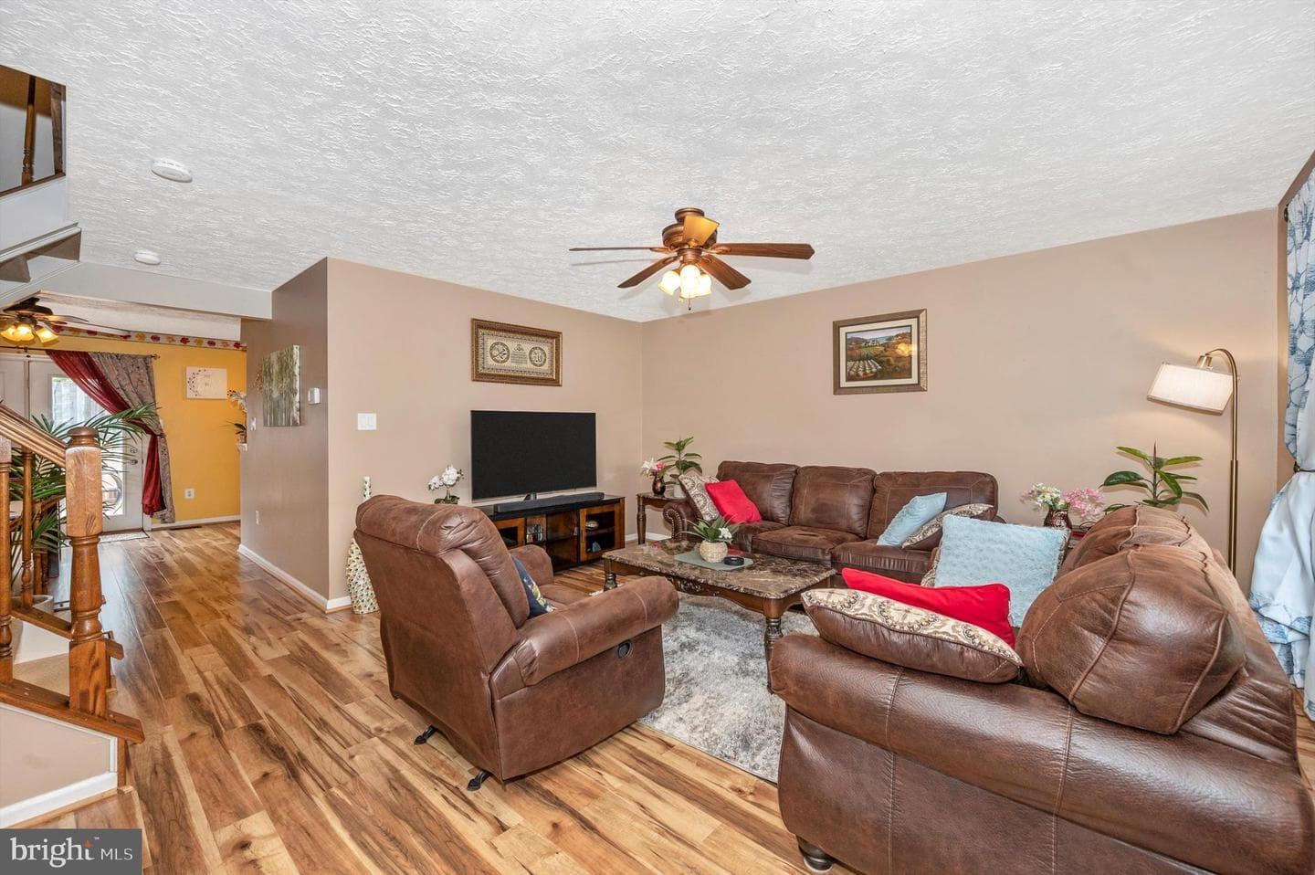 6315 New Haven Court photo 5