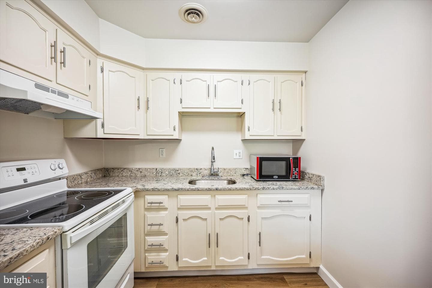7040 Basswood Road #11 photo 14