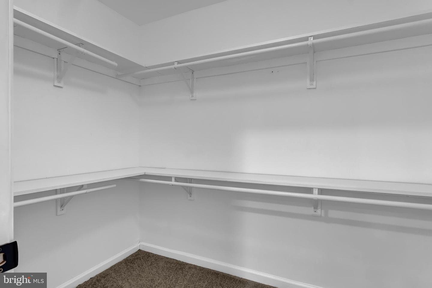 5512 Upshur Square photo 11