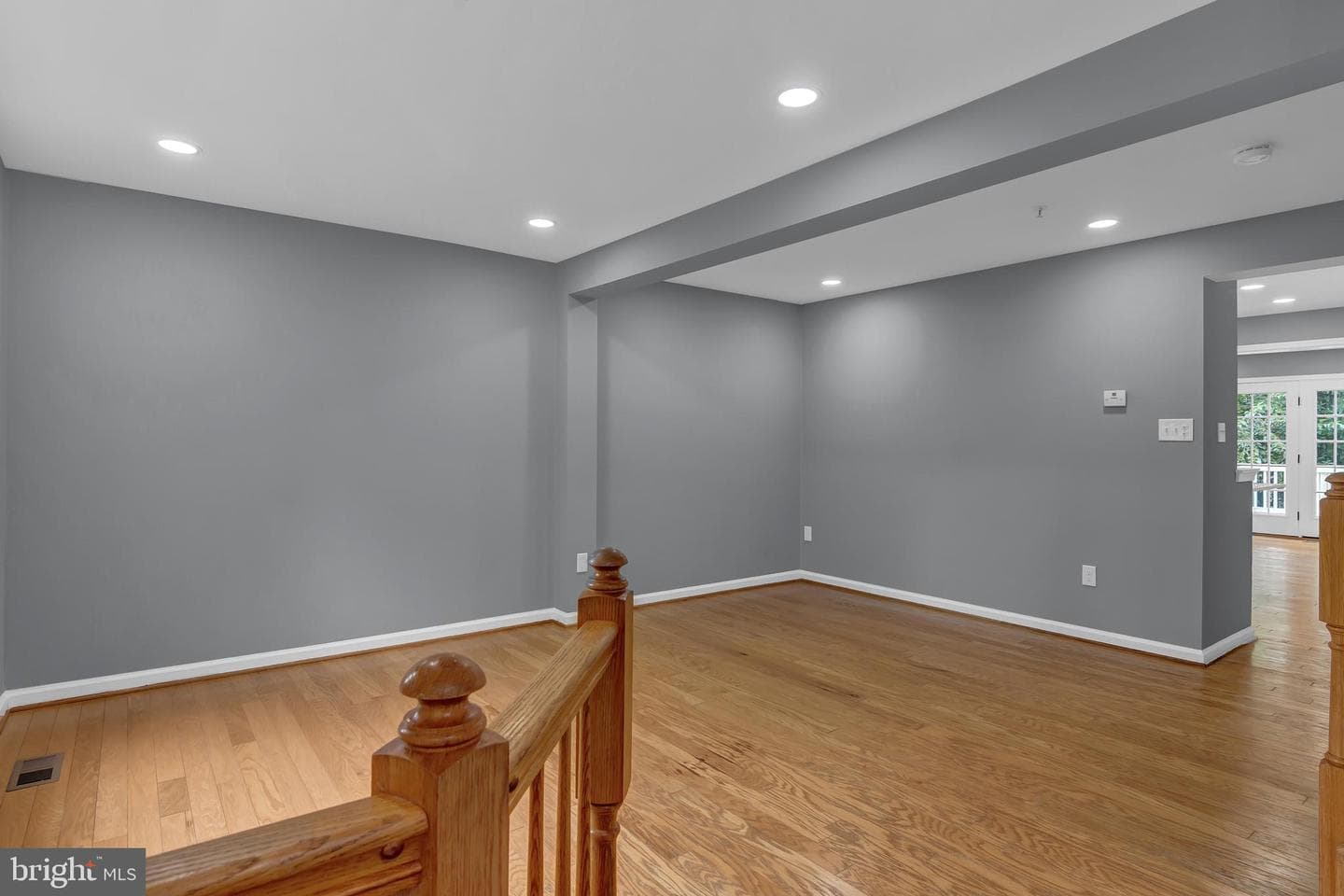 5512 Upshur Square photo 29