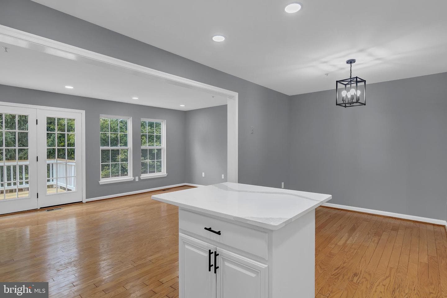 5512 Upshur Square photo 33