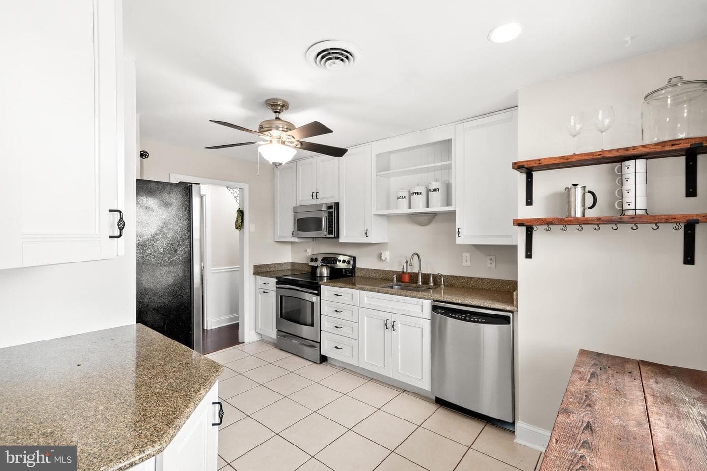 4497 Tulip Tree Lane photo 11