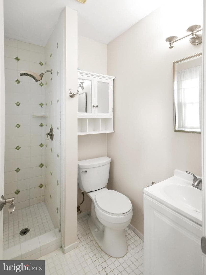 4497 Tulip Tree Lane photo 20