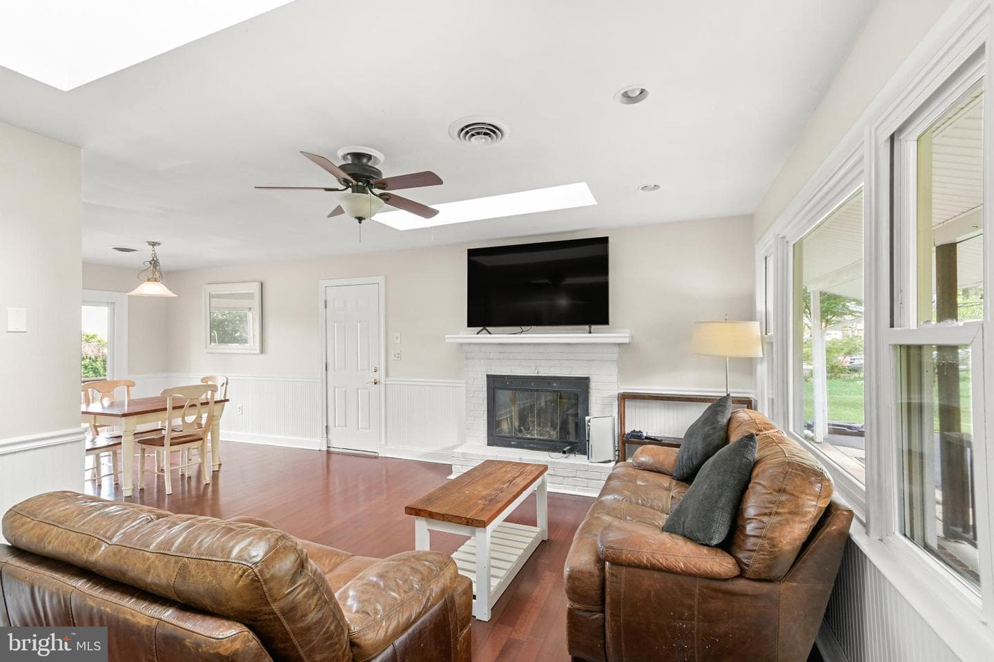 4497 Tulip Tree Lane photo 5