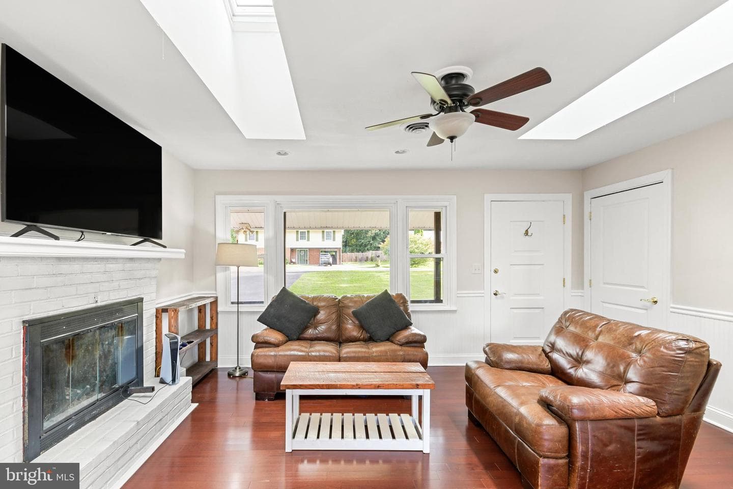 4497 Tulip Tree Lane photo 6