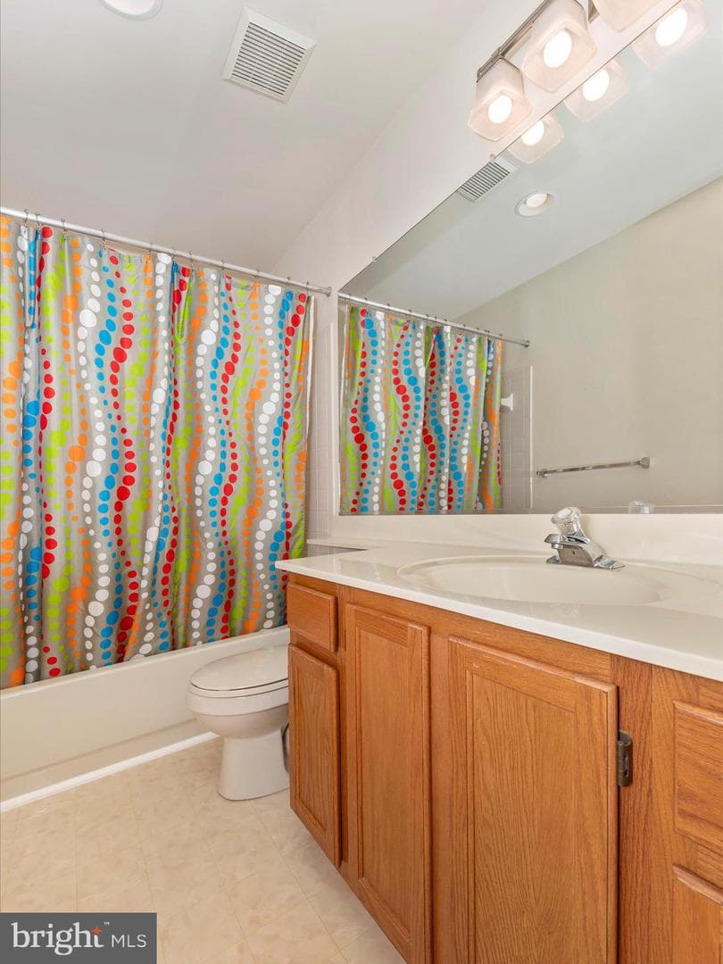868 Waterford Drive photo 41