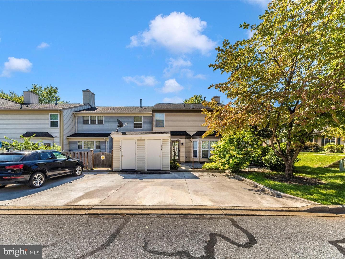 868 Waterford Drive photo 44