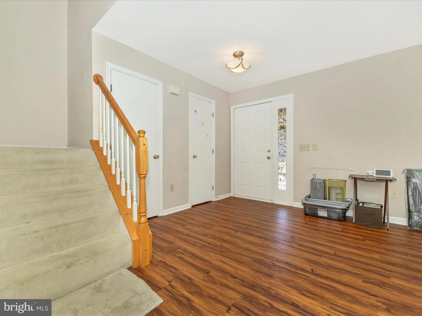 868 Waterford Drive photo 6