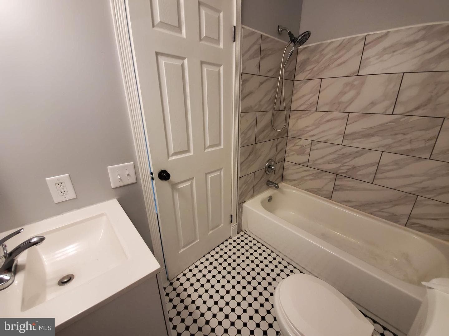 5701 Lavender Plaza #f photo 12