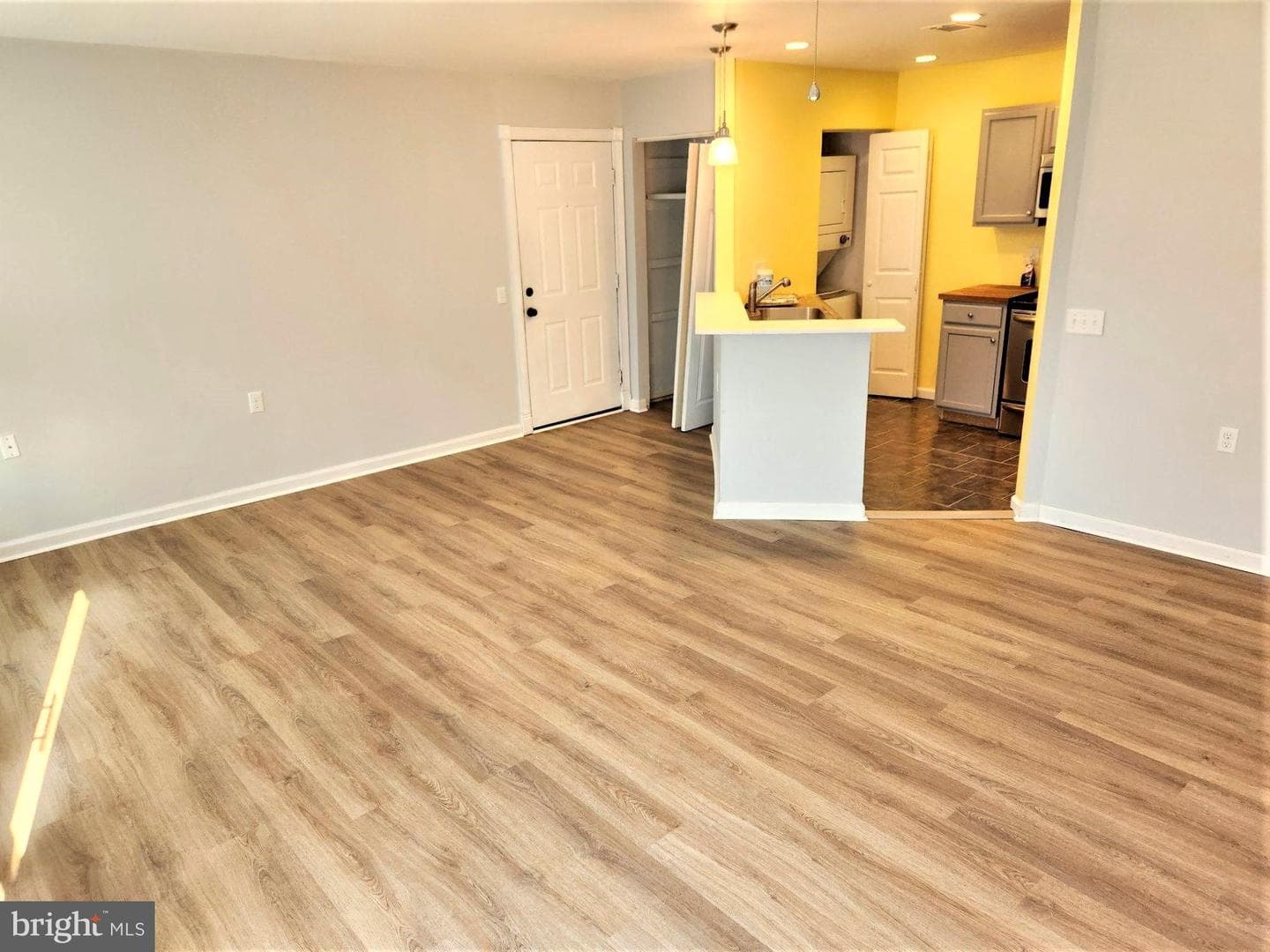 5701 Lavender Plaza #f photo 3