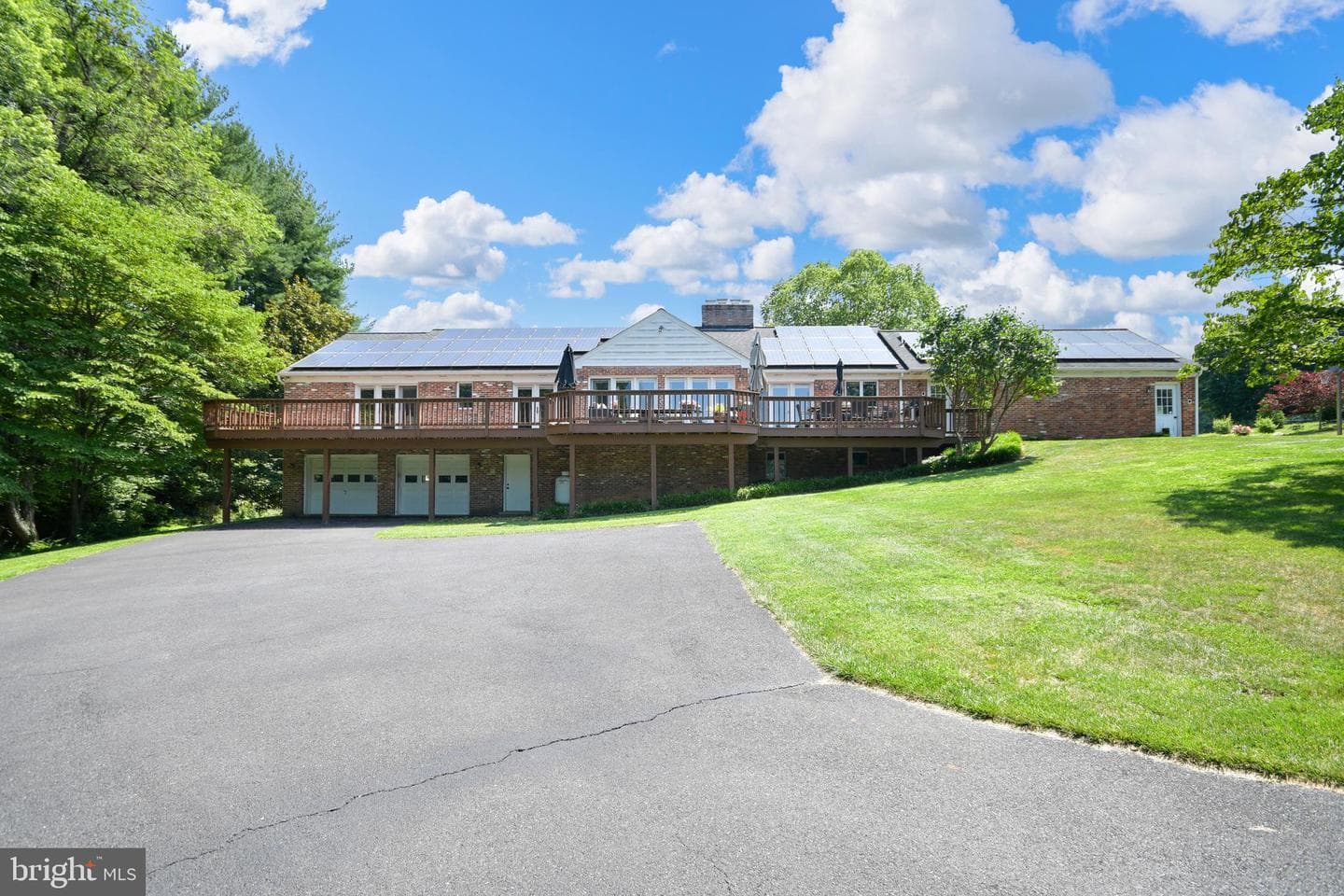 2626 Urbana Pike photo 11