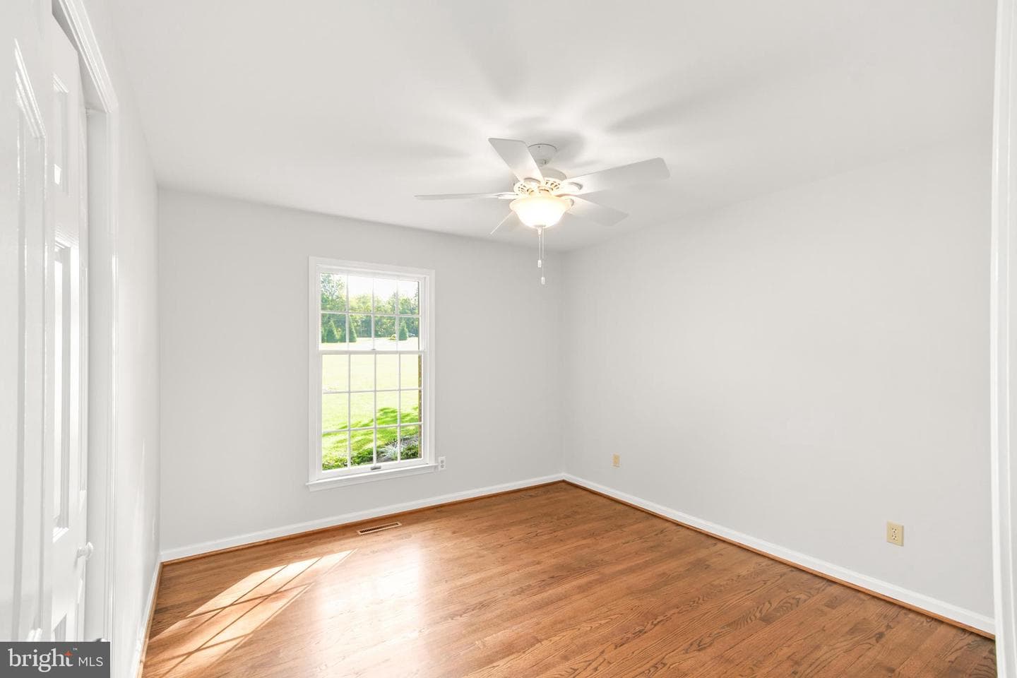 2626 Urbana Pike photo 82
