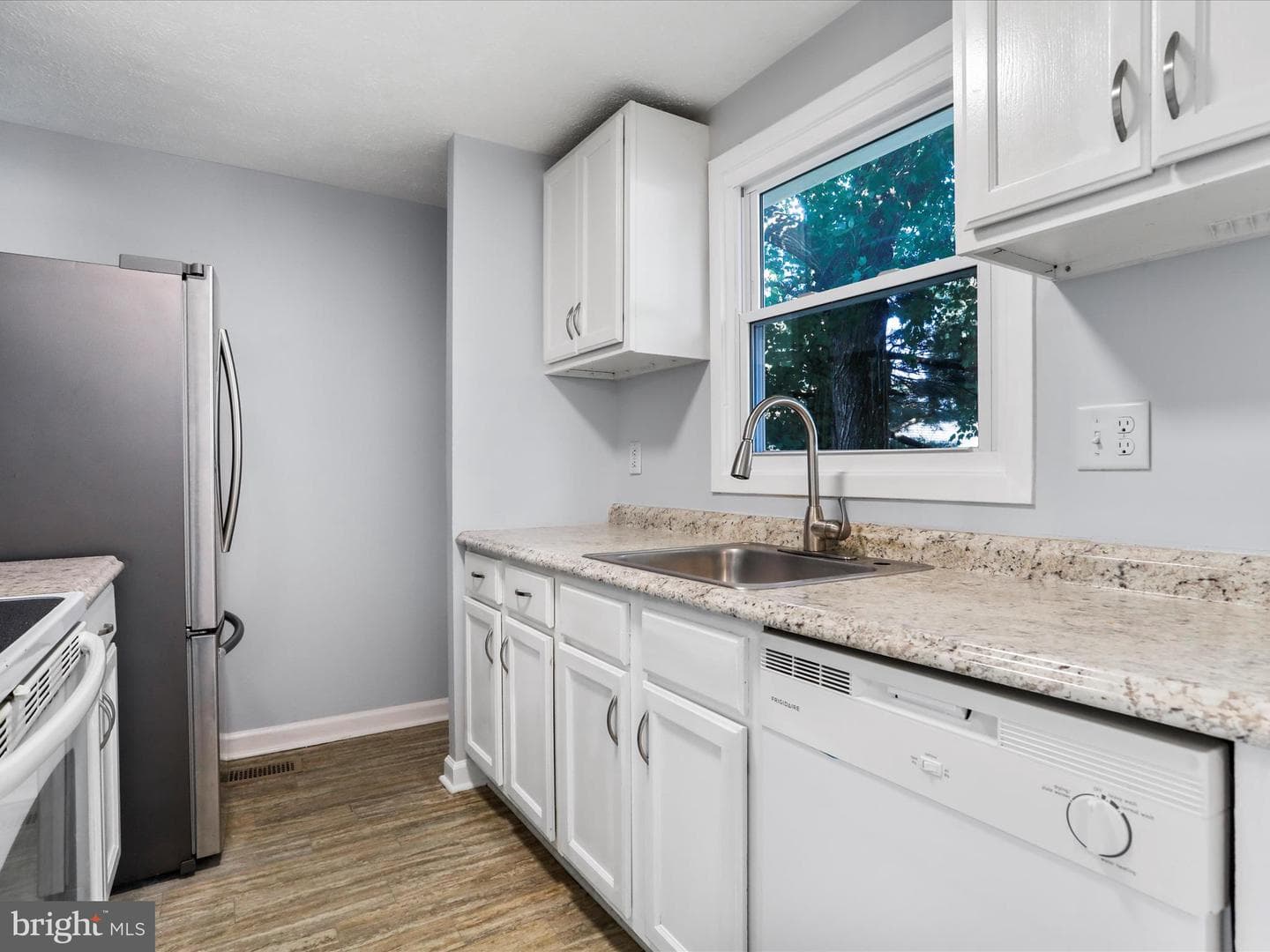 324 Heather Ridge Drive photo 14