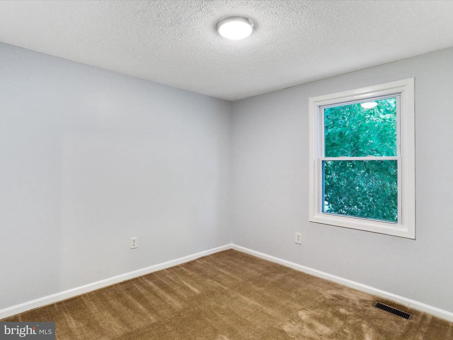 324 Heather Ridge Drive photo 24