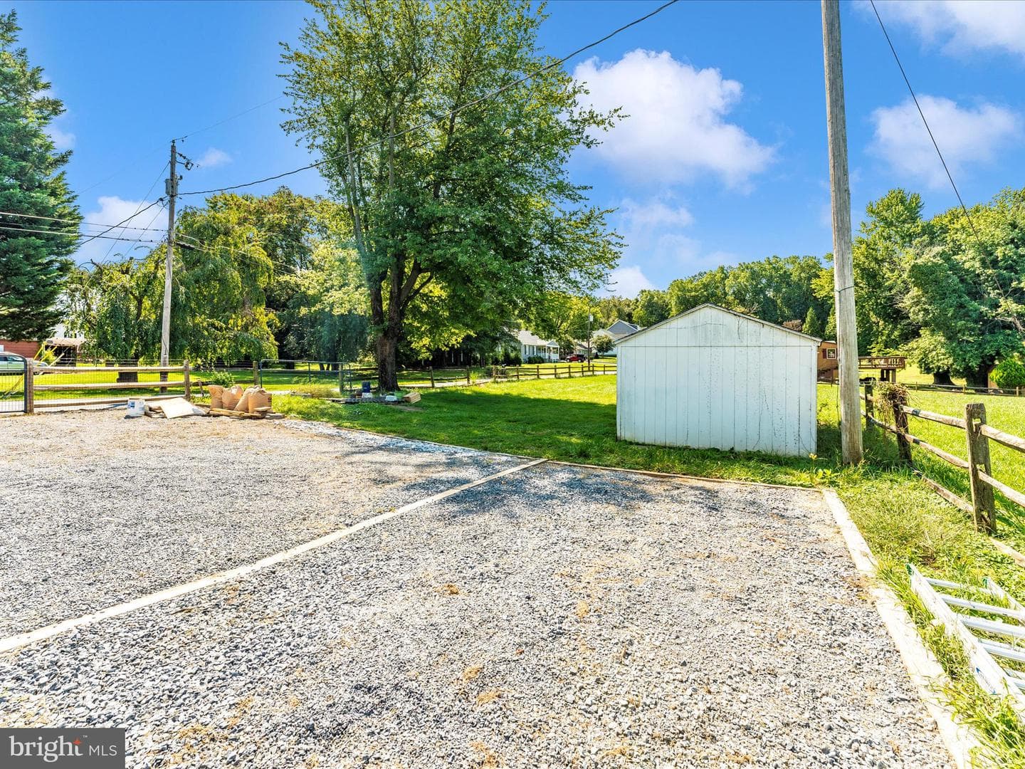 5638 Bartonsville Road photo 41
