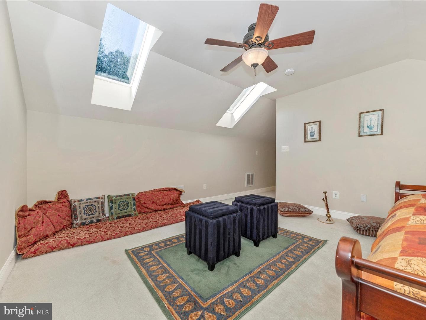 9635 Woodland Road photo 35