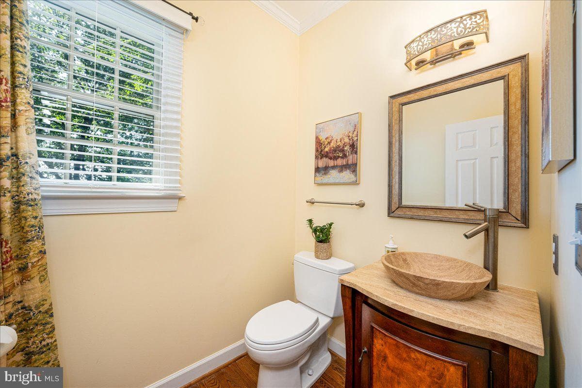 8701 Berwick Place N photo 32