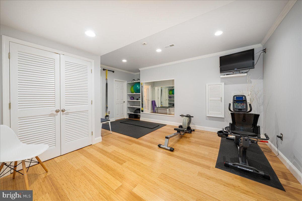 8701 Berwick Place N photo 74