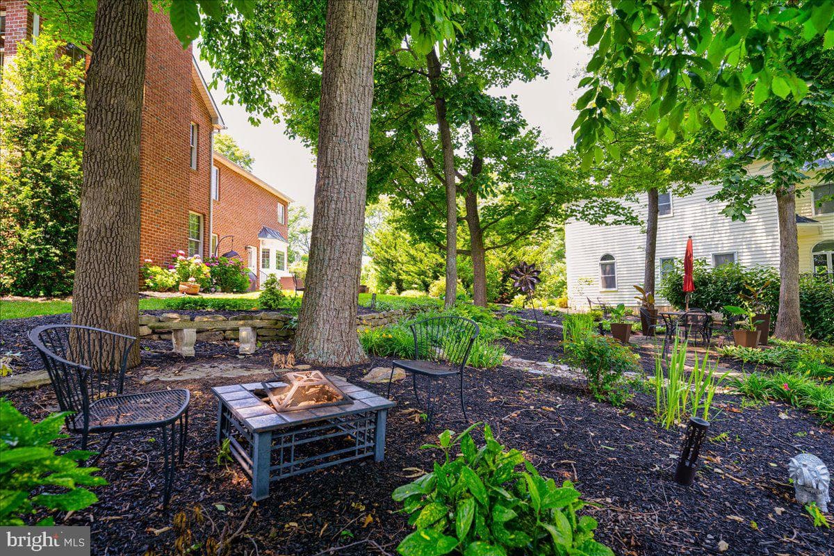 8701 Berwick Place N photo 76