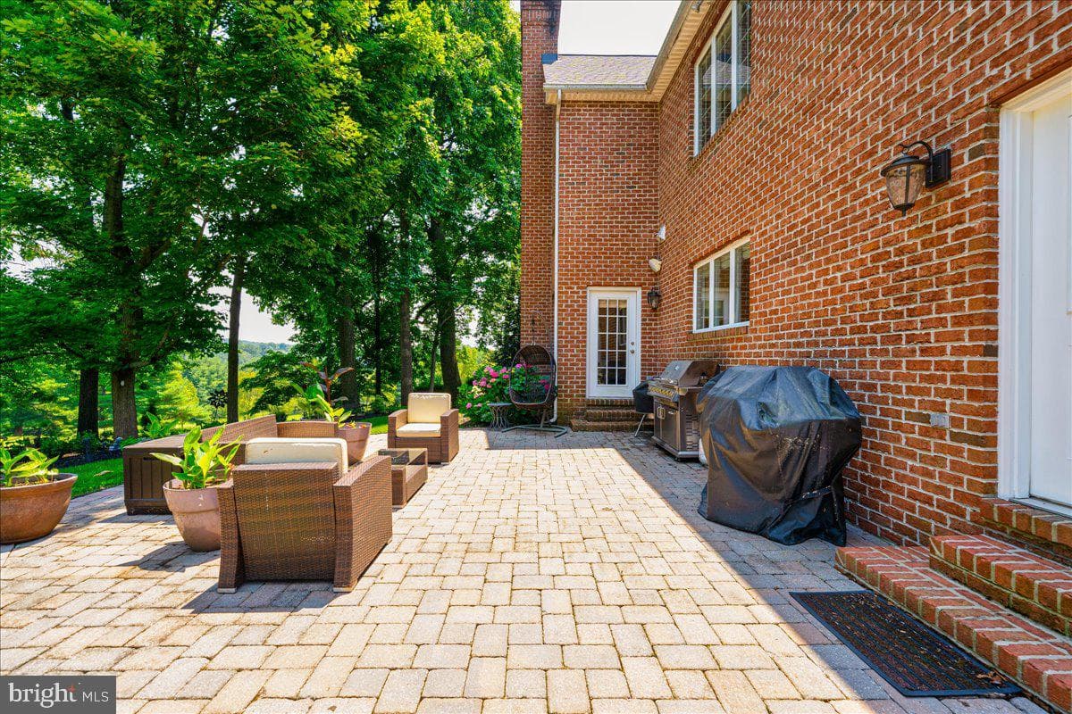 8701 Berwick Place N photo 82