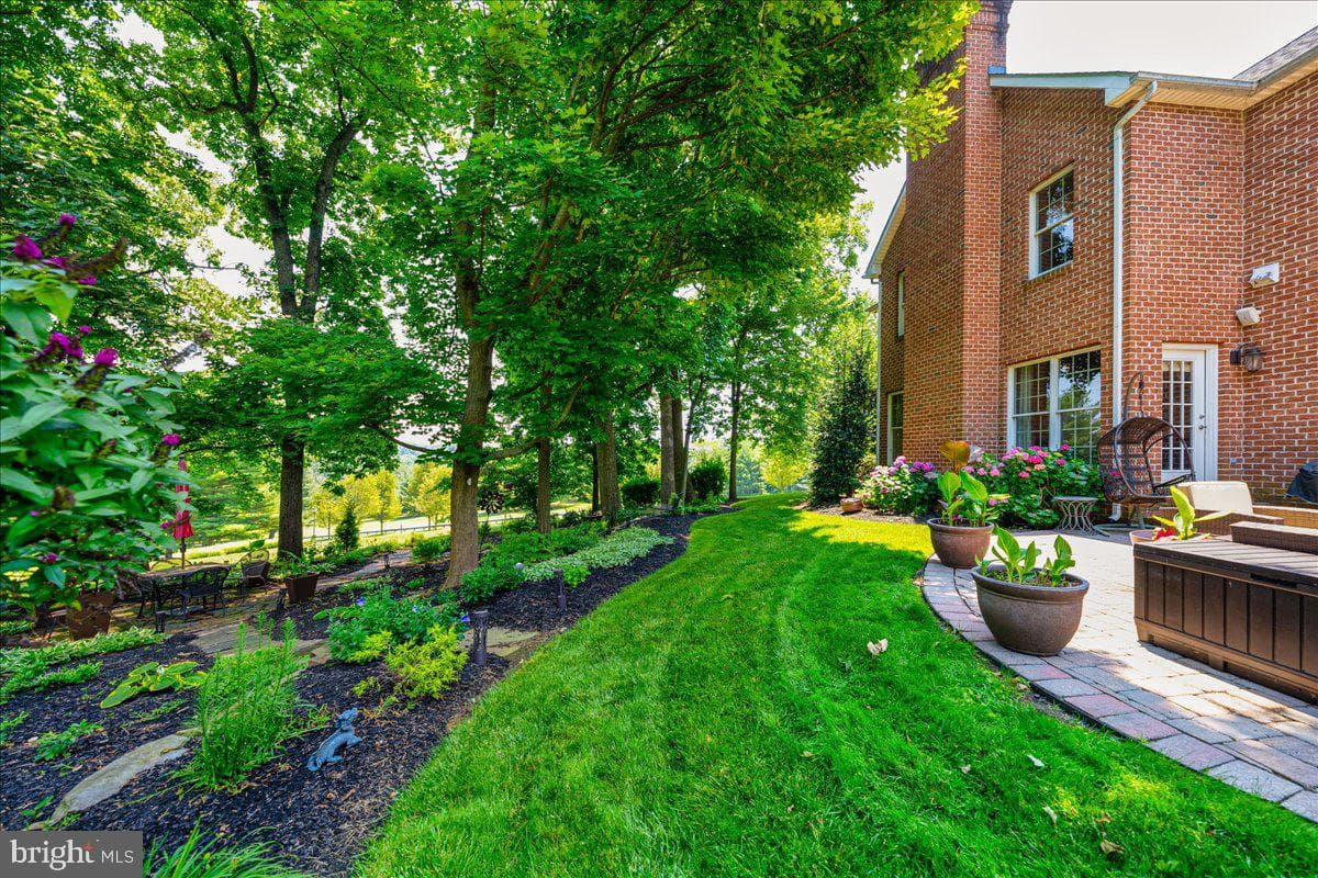 8701 Berwick Place N photo 86