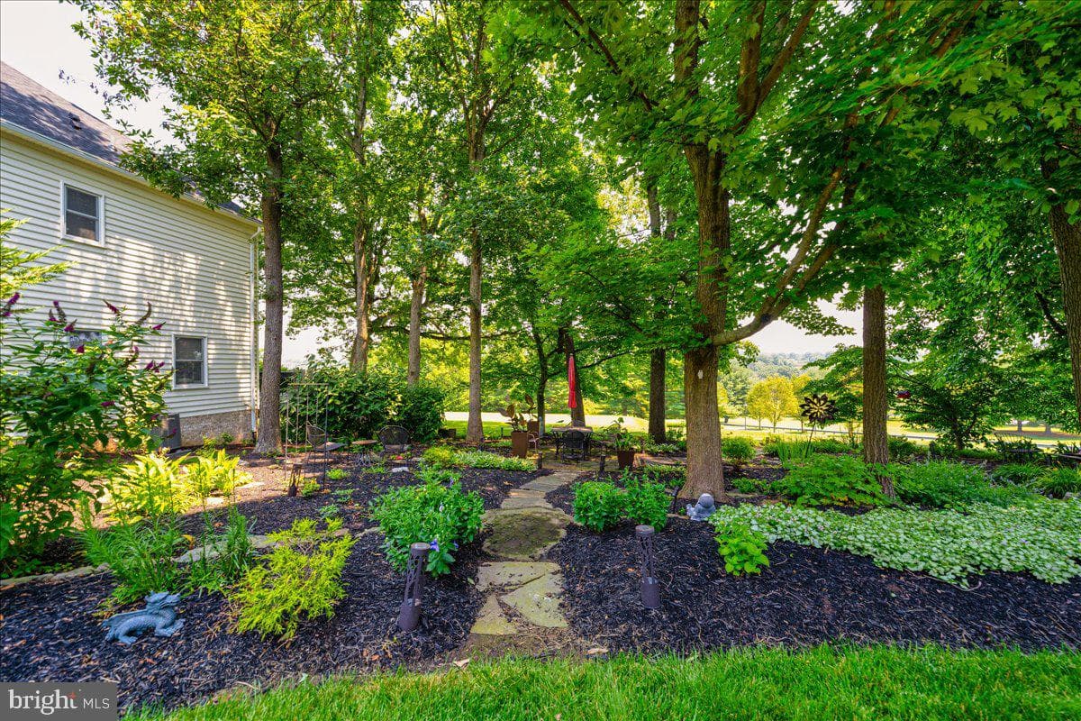 8701 Berwick Place N photo 87