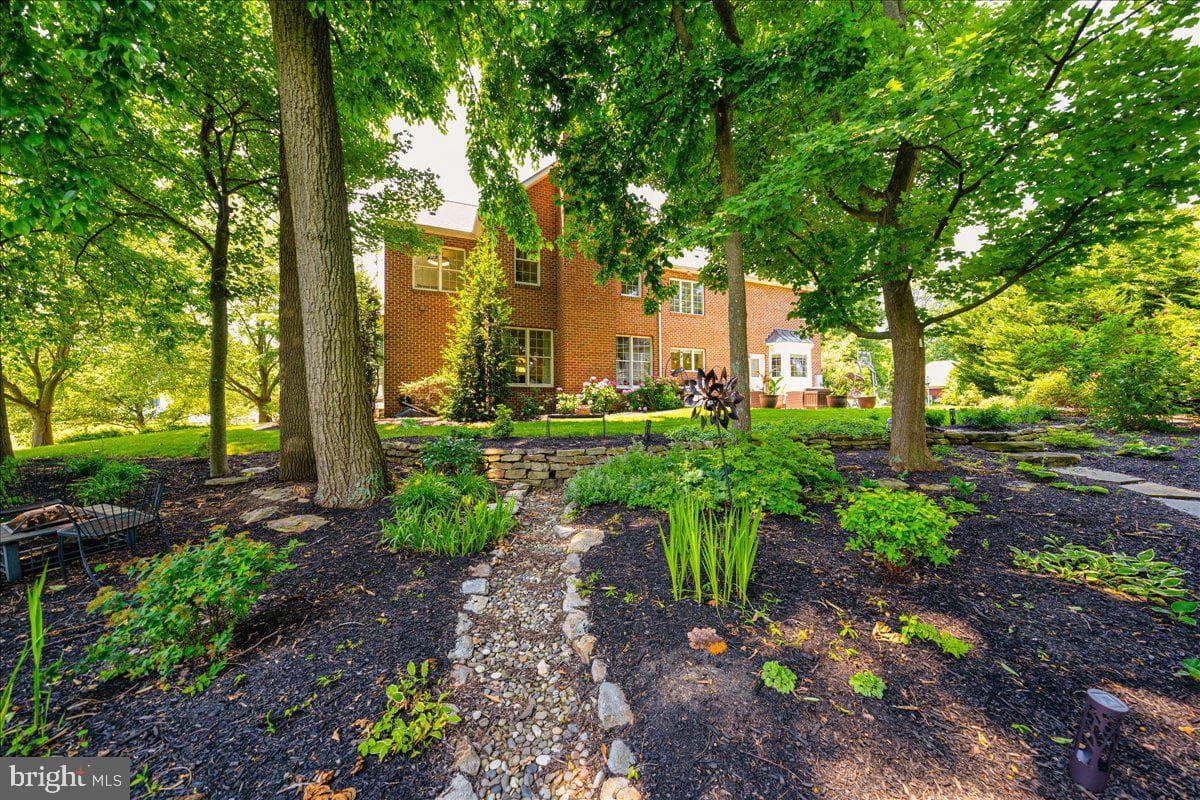 8701 Berwick Place N photo 90