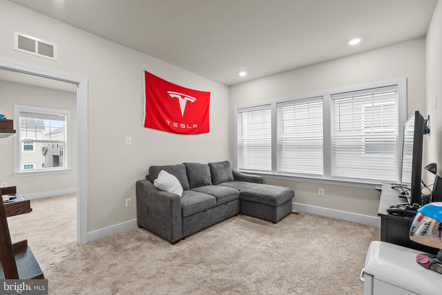 5209 Continental Drive photo 44