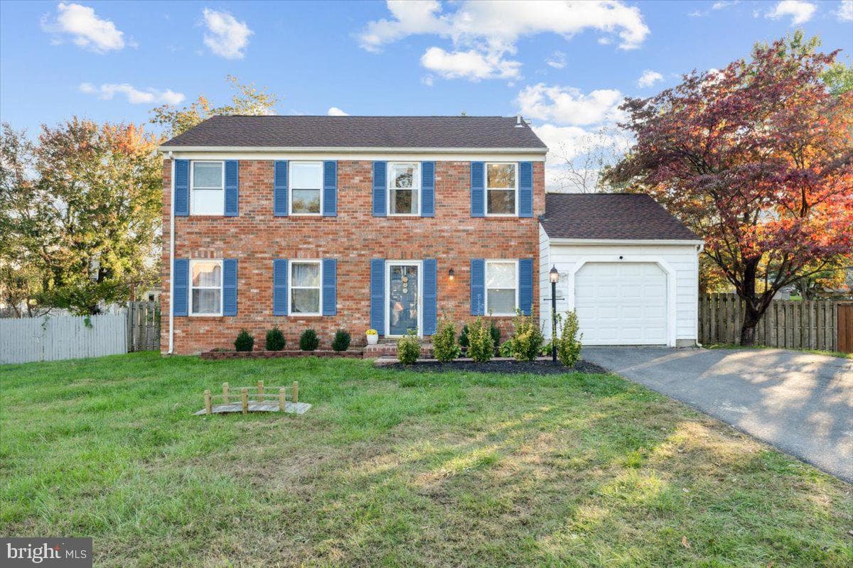 8817 Adventure Avenue photo 1