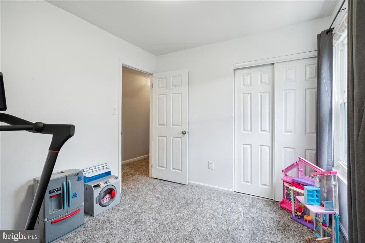 8817 Adventure Avenue photo 17