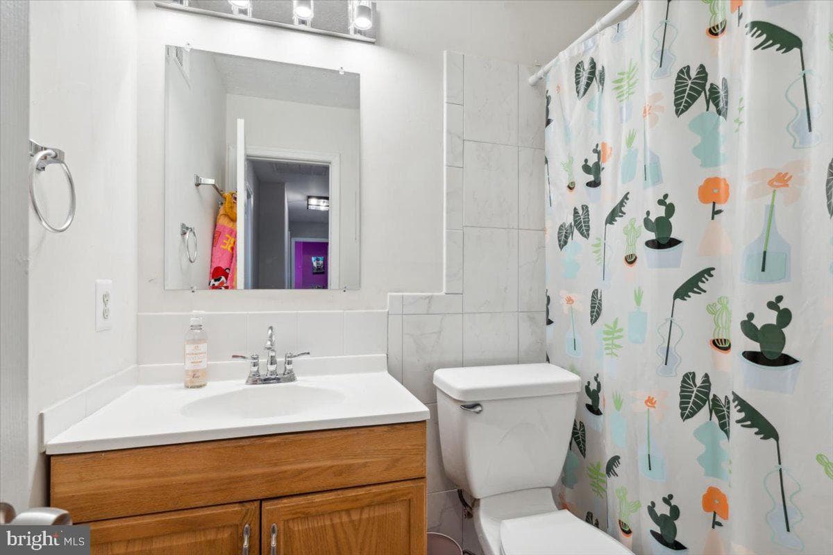 8817 Adventure Avenue photo 18