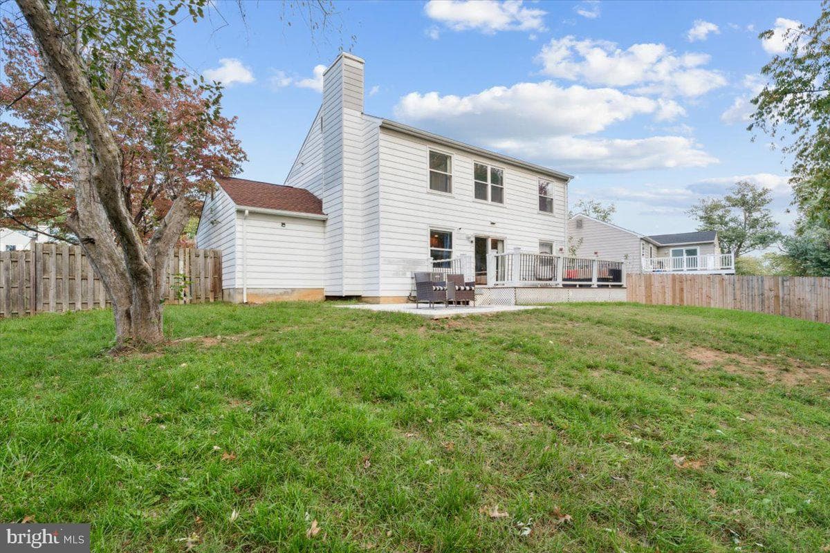 8817 Adventure Avenue photo 26