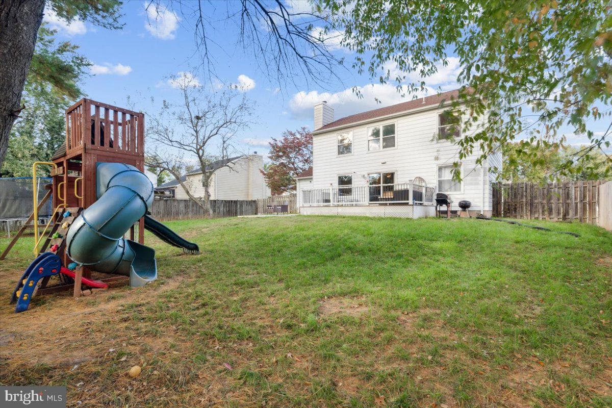 8817 Adventure Avenue photo 27