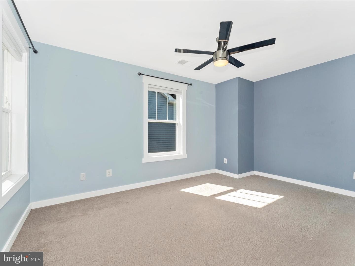 608 Gillespie Drive photo 30