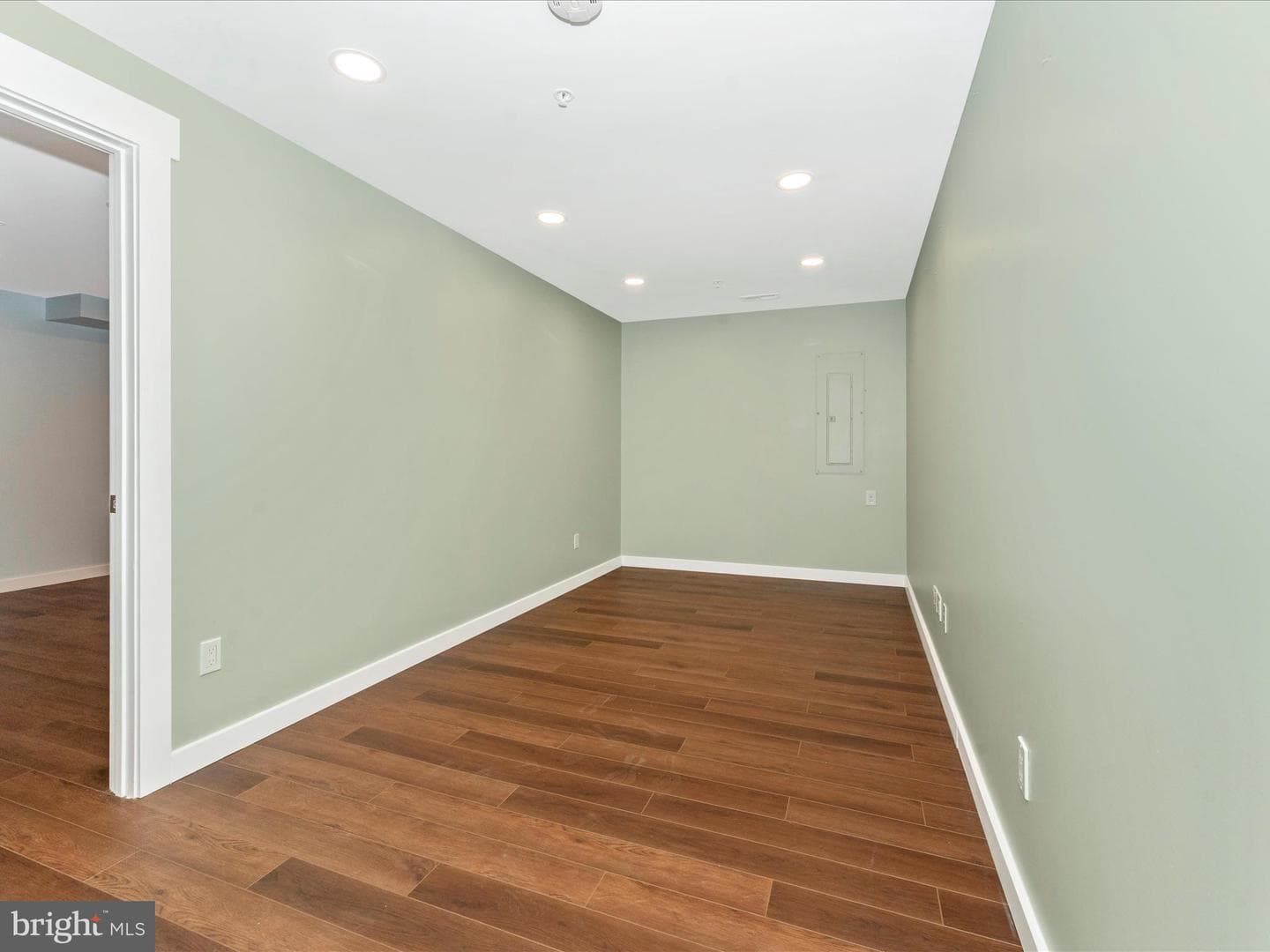 608 Gillespie Drive photo 36